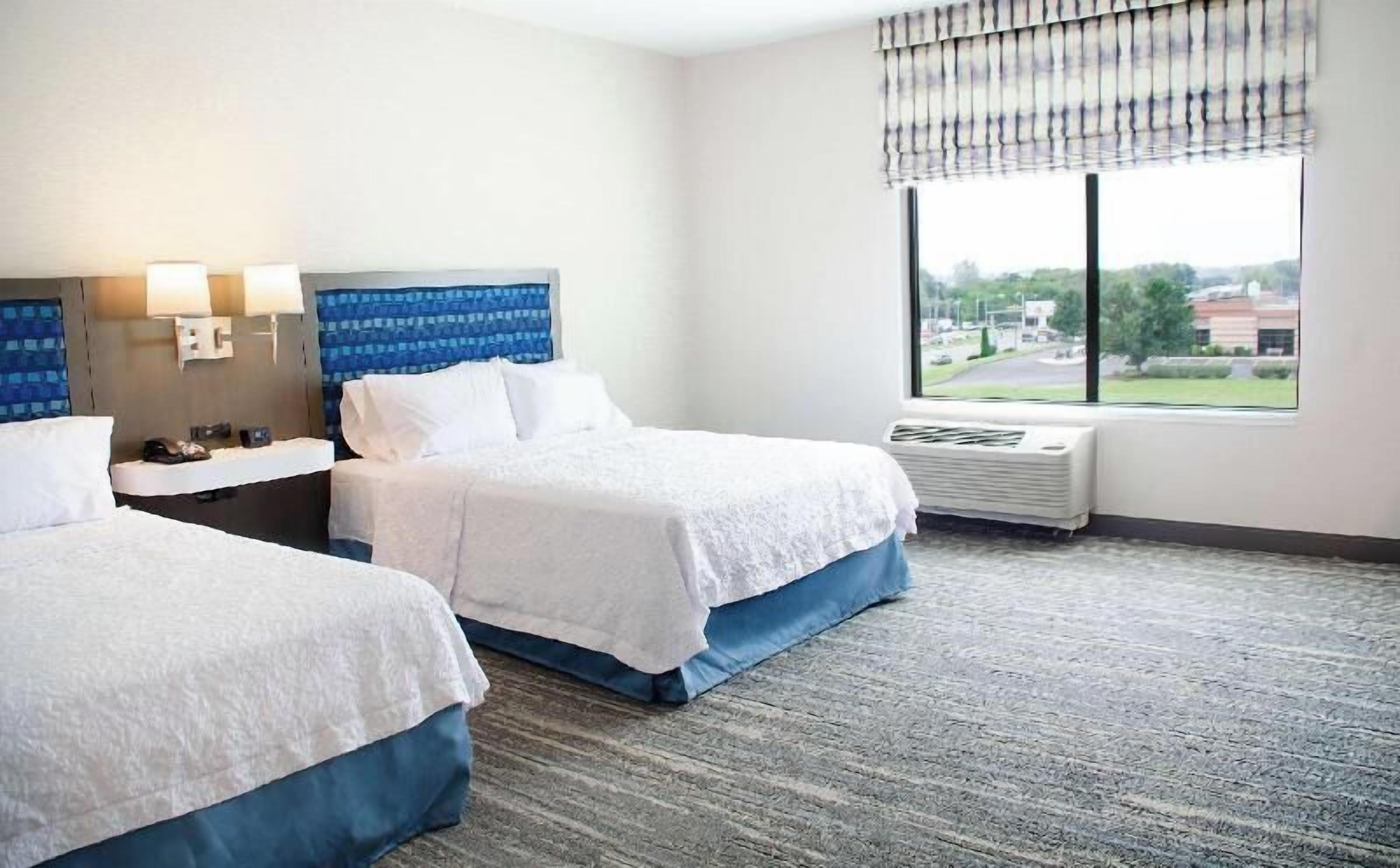 In-room safe, desk, cots/infant beds, free WiFi