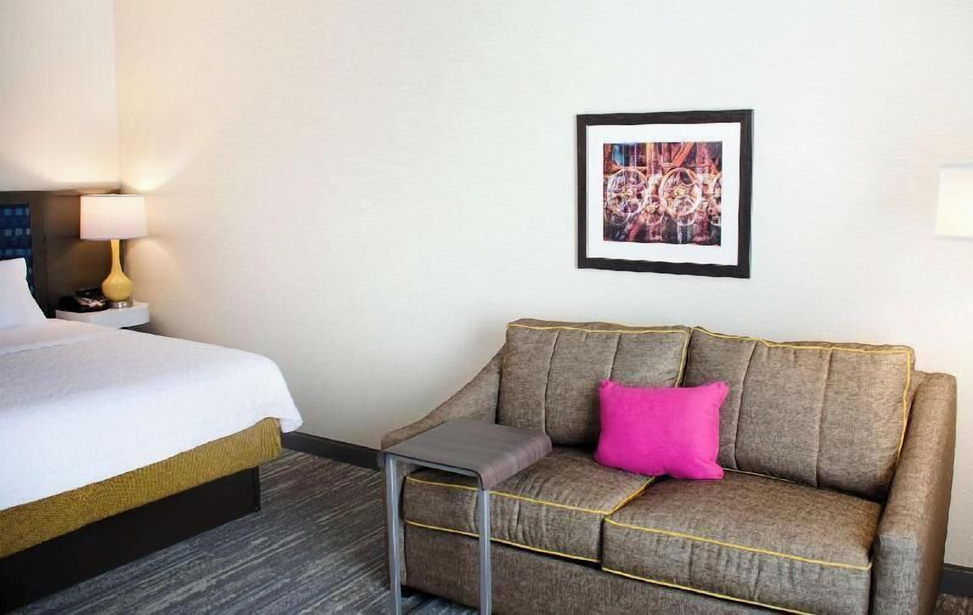 In-room safe, desk, cots/infant beds, free WiFi