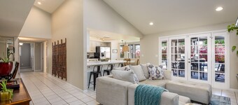 Santa Barbara-stil hjemme i sentrum av Scottsdale w / privat oppvarmet basseng