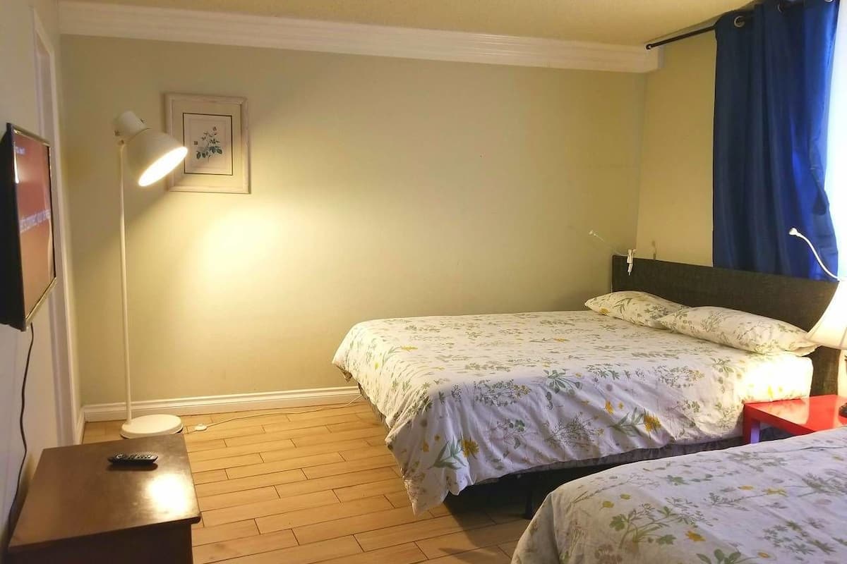1 bedroom, desk, iron/ironing board, free WiFi