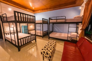 Mxied Dormitory with Jungle View | Wi-Fi gratuit