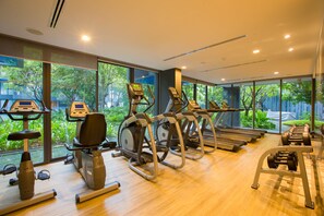 Gym - The Deck Condo Patong by VIP (Patong)
