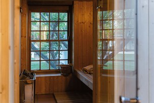 Outdoor treatment areas, aromatherapy, hot stone massages