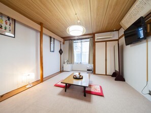 Caja de seguridad en la habitación y wifi gratis 