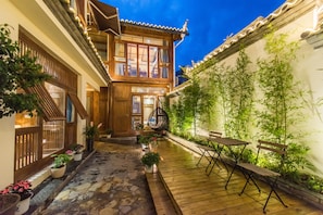 Sports court - Lijiang Yue Tu Inn (Lijiang)