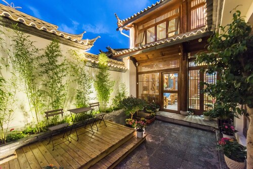 Lijiang Yue Tu Inn
