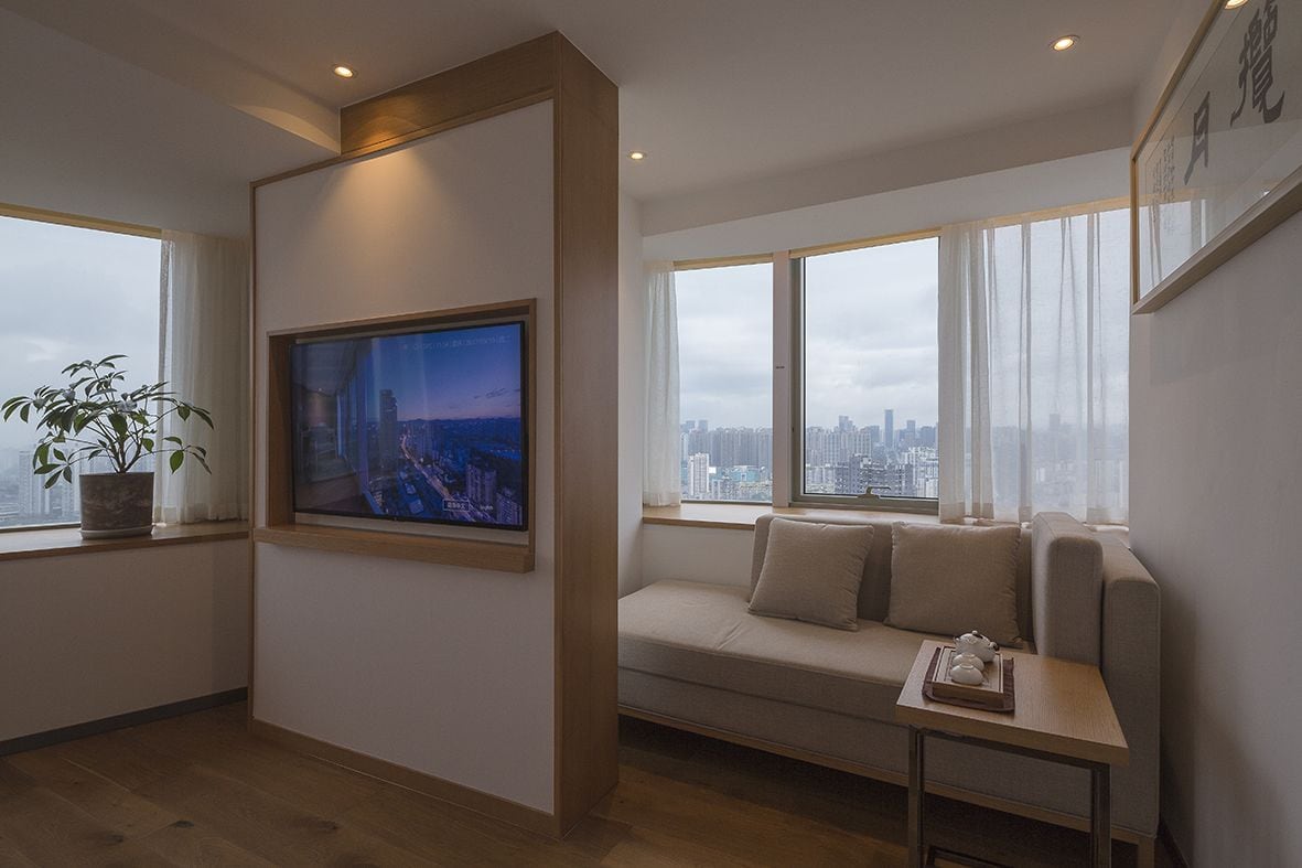 Whole-View King-Size Room | Room amenity