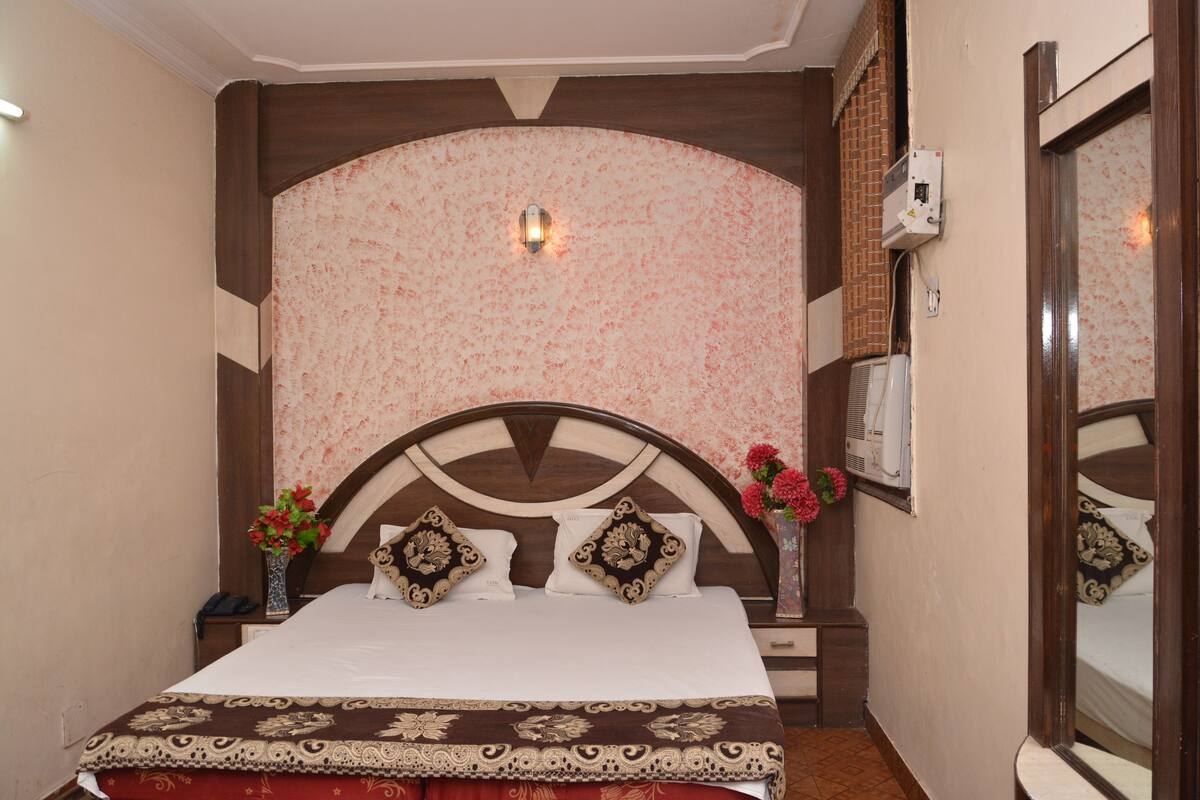 1 bedroom, in-room safe, soundproofing, rollaway beds