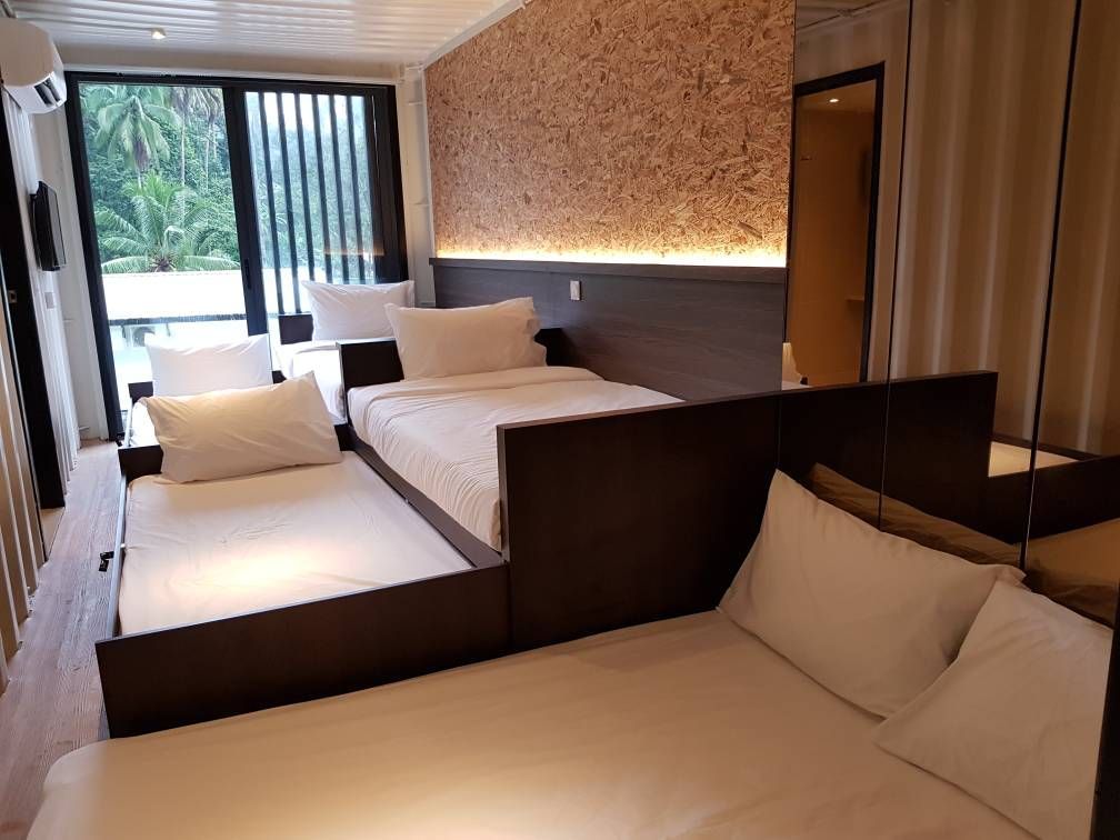 Family Room, Balcony | Free WiFi