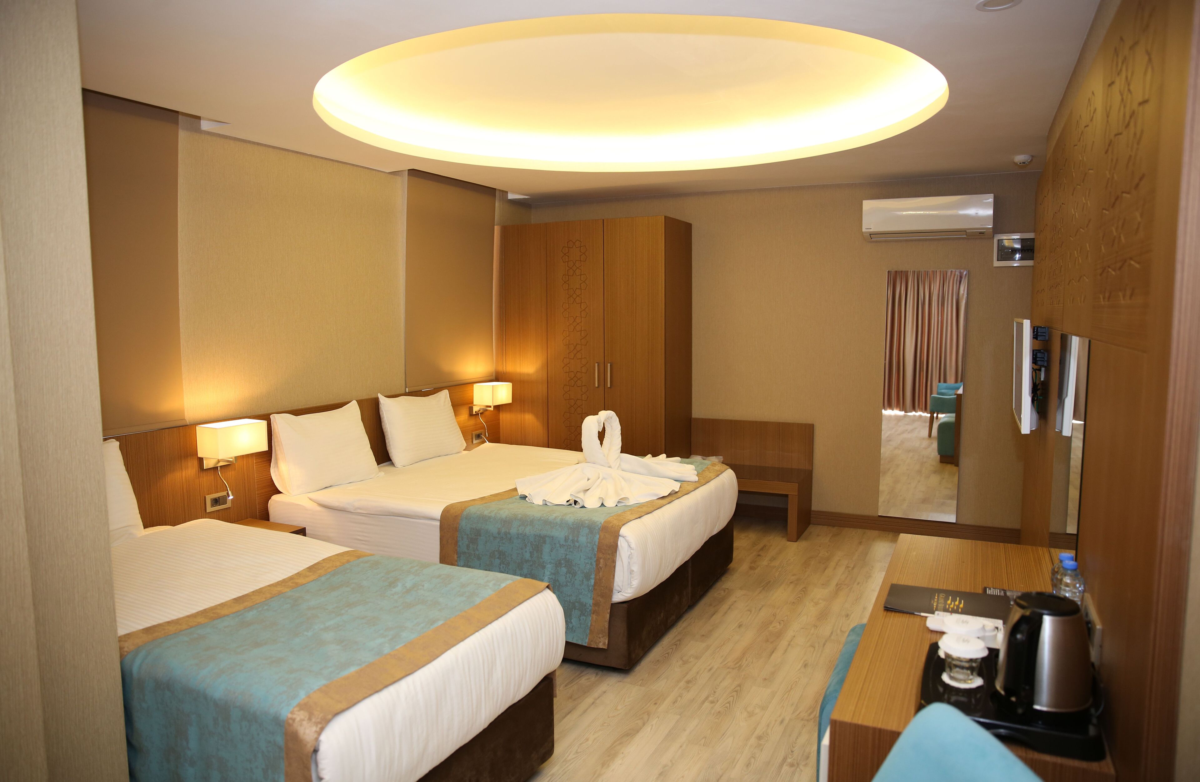 deluxe oda | premium bedding, free minibar items, in-room safe, desk