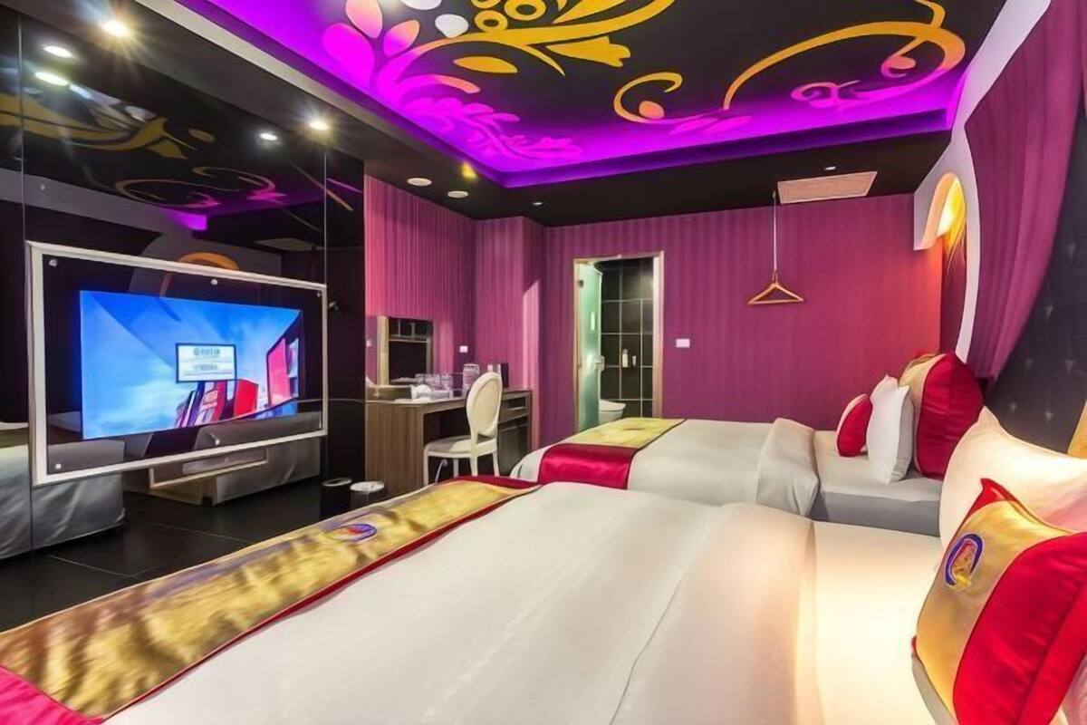 Minibar, desk, blackout drapes, rollaway beds