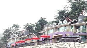 Front of property - Royaltree Pension (Yangyang)