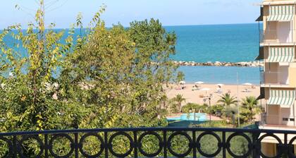 Hotel Antares