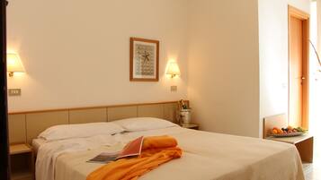 In-room safe, free WiFi