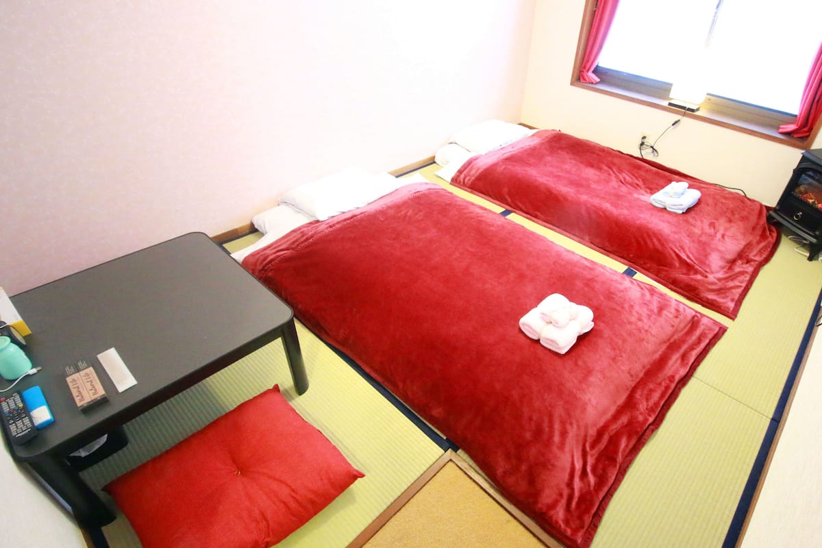 Traditional Japanese Style Room, Shared Bathroom | Free WiFi