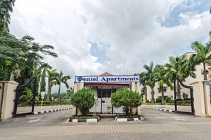 Property entrance - Peniel Apartment (Abuja)