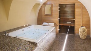 Sauna - Céleste Hôtel à Paris (Paris)