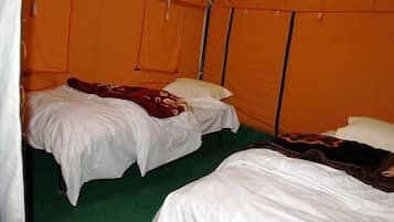 Desk, rollaway beds, free WiFi