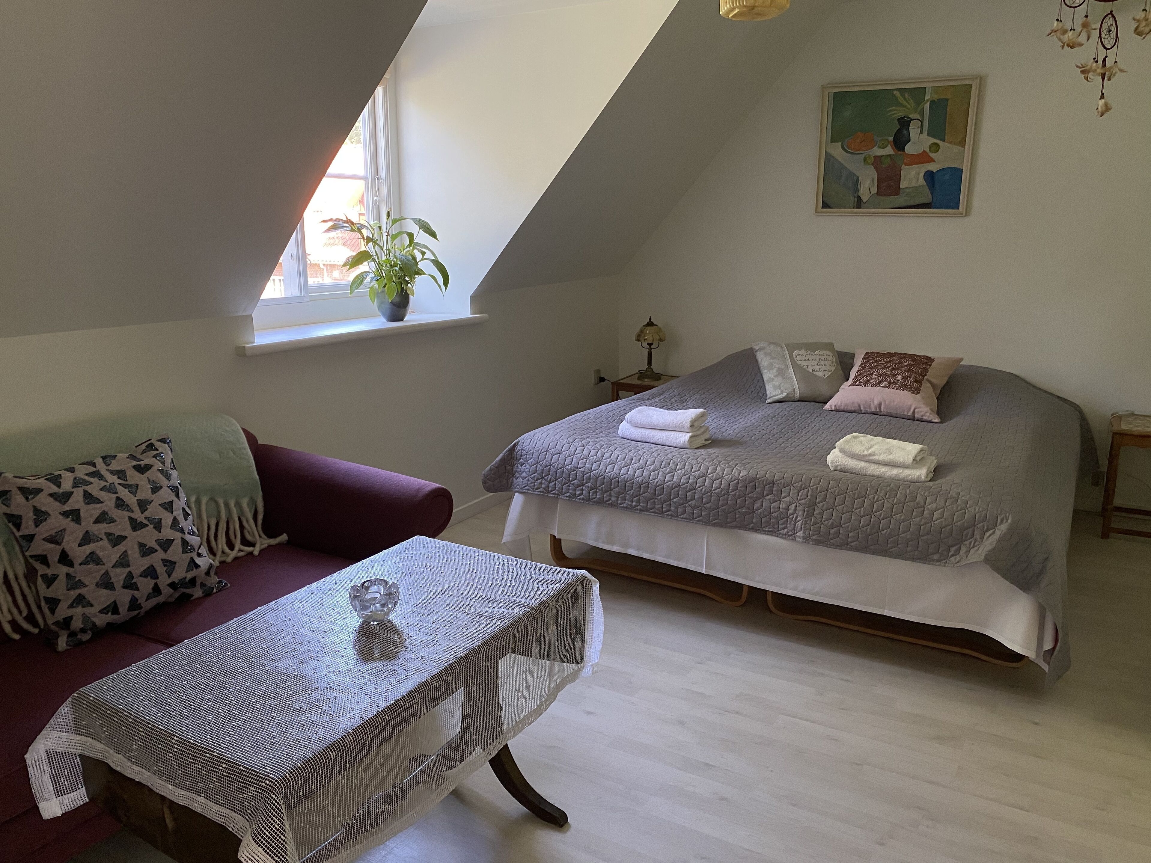 Ropa de cama hipoalergénica, wifi gratis, ropa de cama