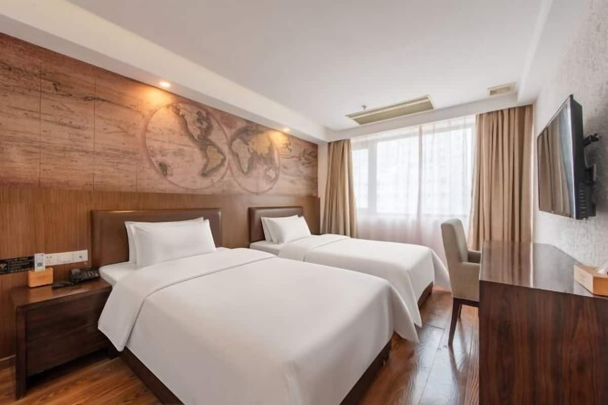 In-room safe, blackout drapes, soundproofing, free WiFi