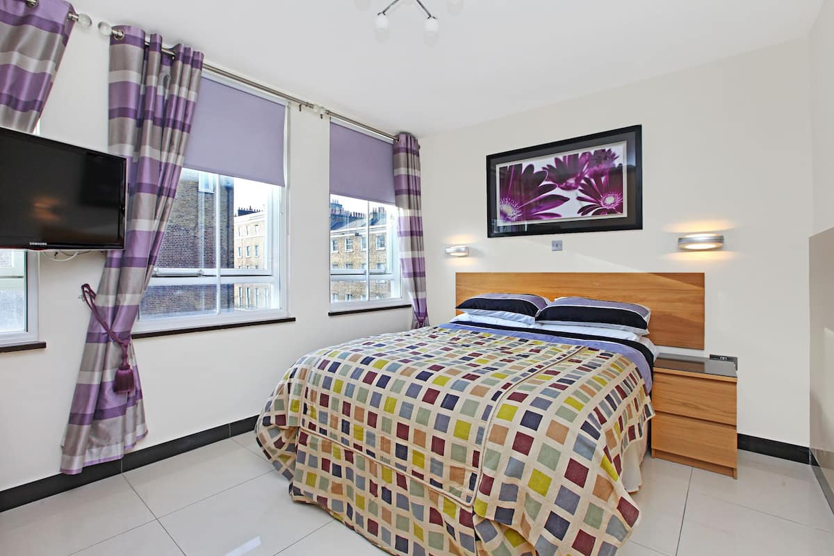 1 bedroom, blackout curtains, iron/ironing board, free WiFi