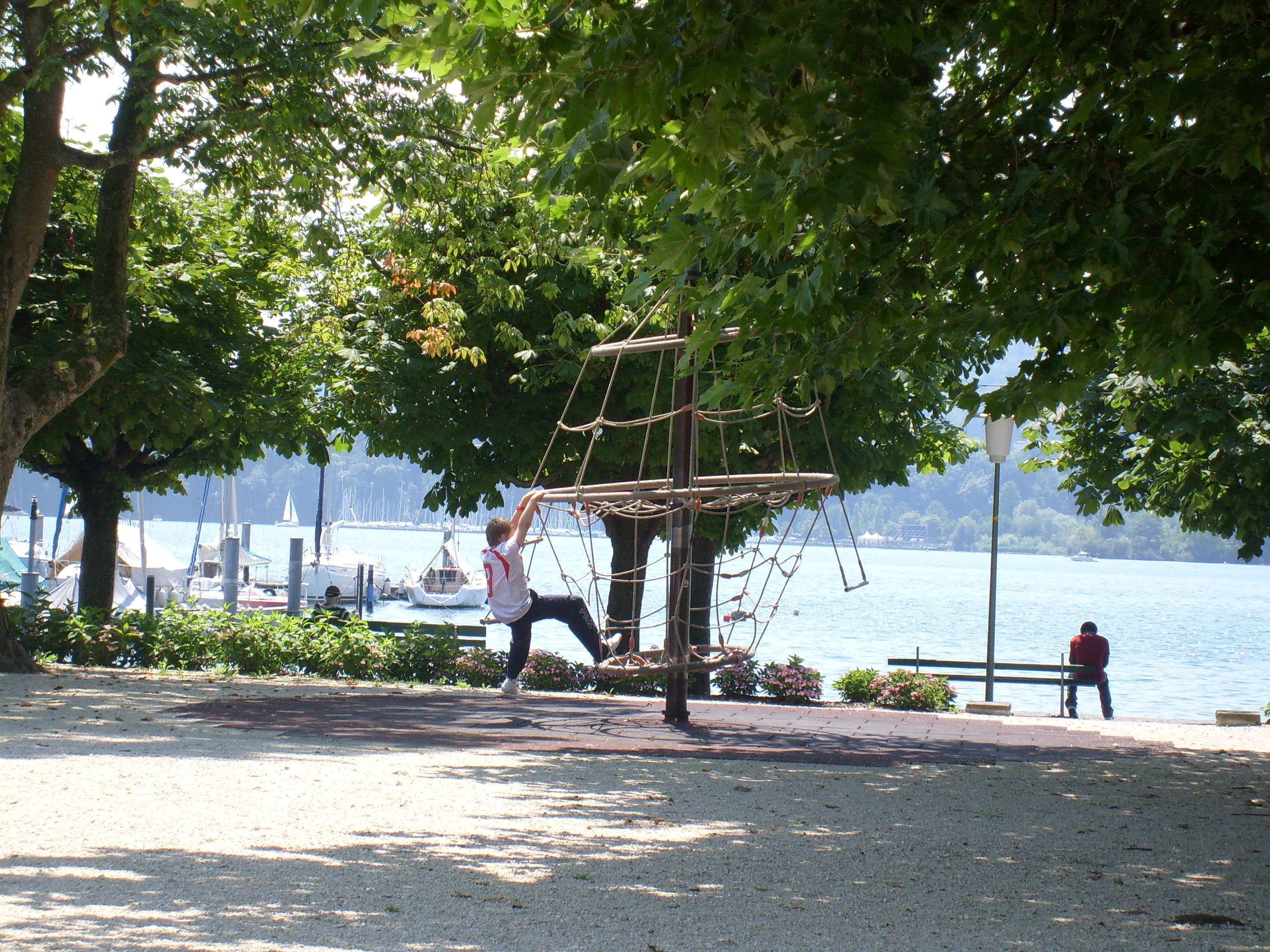 children’s play area – outdoor