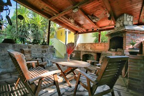 BBQ/picnic Area - Apartments Bella Vista (Kotor)