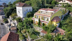 Front of property - Apartments Bella Vista (Kotor)