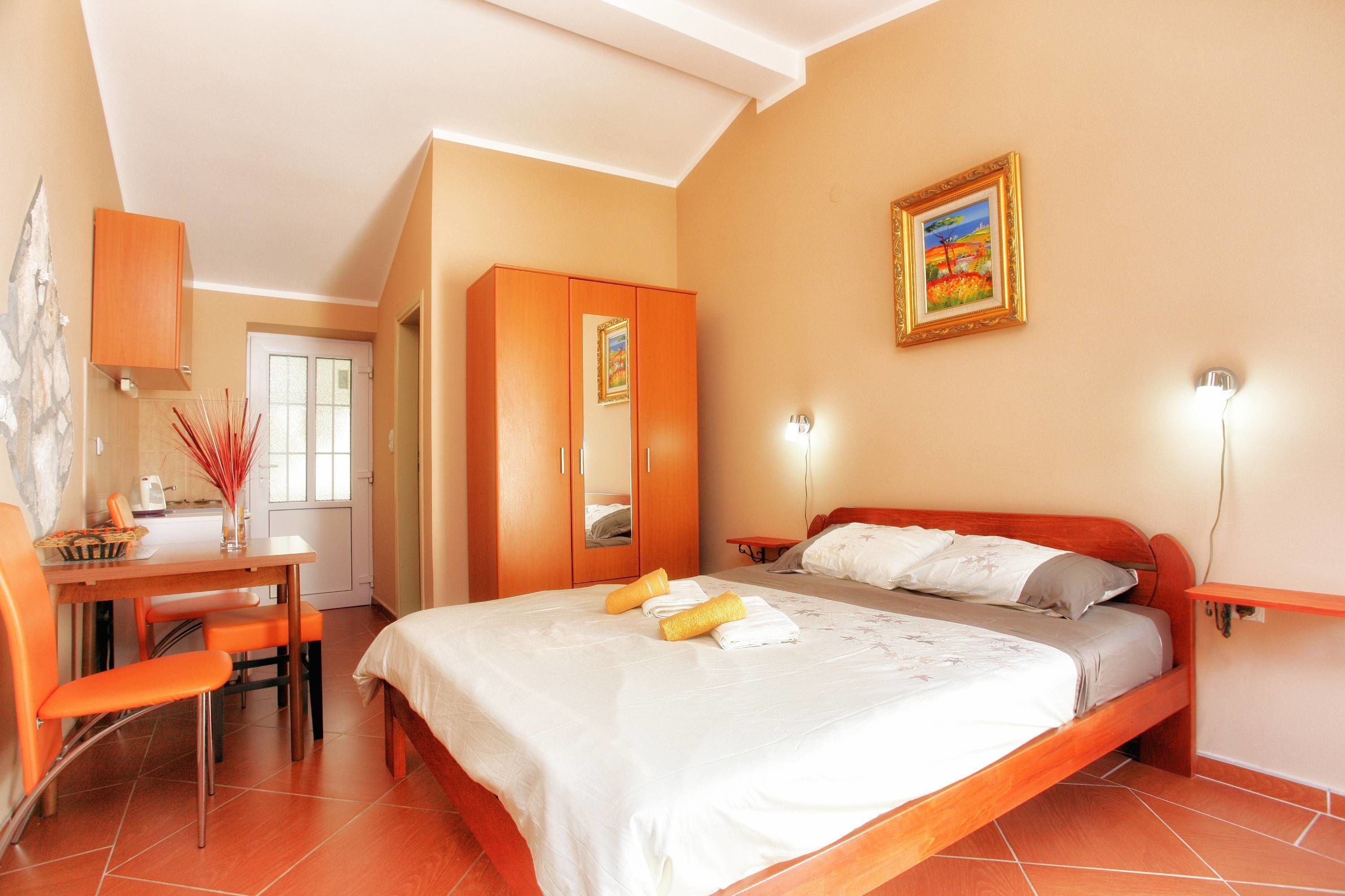 Desk, iron/ironing board, free WiFi