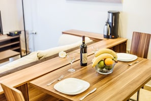 Departamento, 1 habitación, vista al mar | Servicio a la habitación