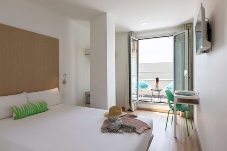 SmartRoom Barcelona – Affordable hotel in Barcelona