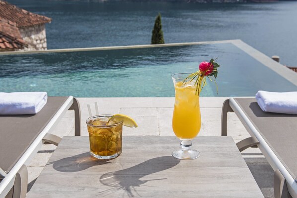 Infinity pool - Monte Bay Retreat - Adult Only (Perast)