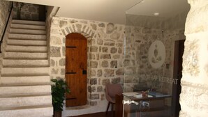 Reception hall - Monte Bay Retreat - Adult Only (Perast)