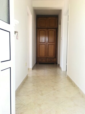 Hallway - Milmaris Apartments (Tivat)