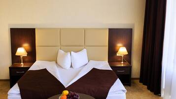 Studio, Bergblick | Zimmersafe, individuell eingerichtet, Schreibtisch