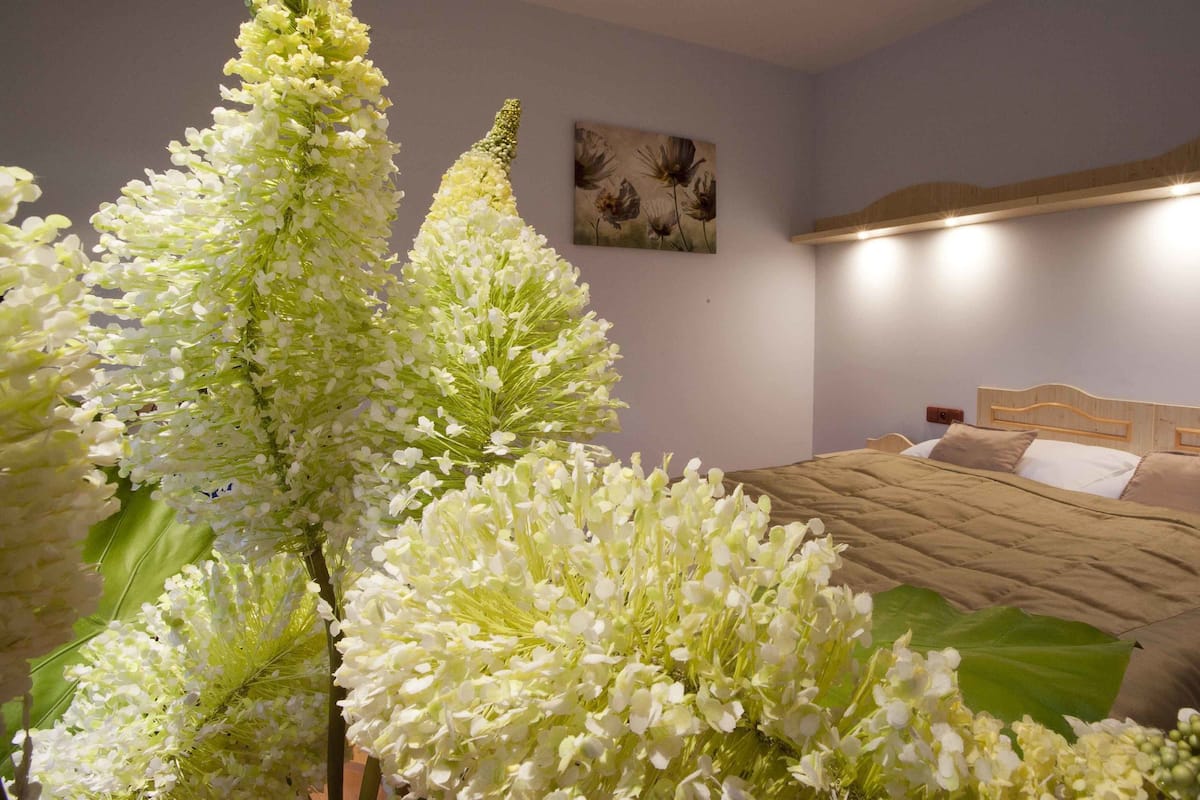 Comfort Suite, 1 Bedroom, Garden Area | In-room safe, blackout curtains, iron/ironing board (on request)