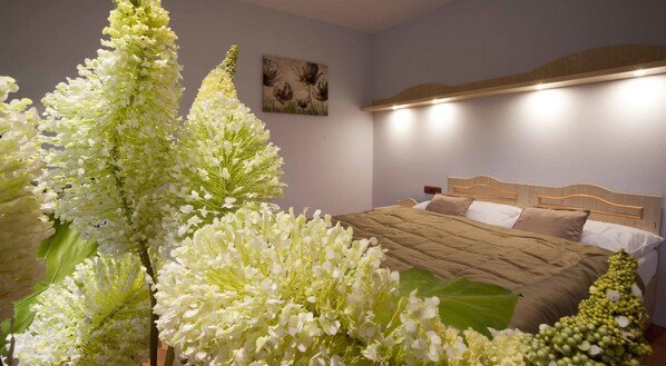 Suite Confort, 1 chambre, côté jardin