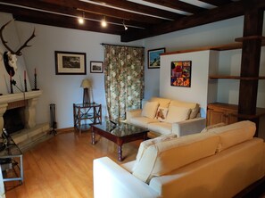 House, Private Bathroom (Vivienda 33) | Lounge