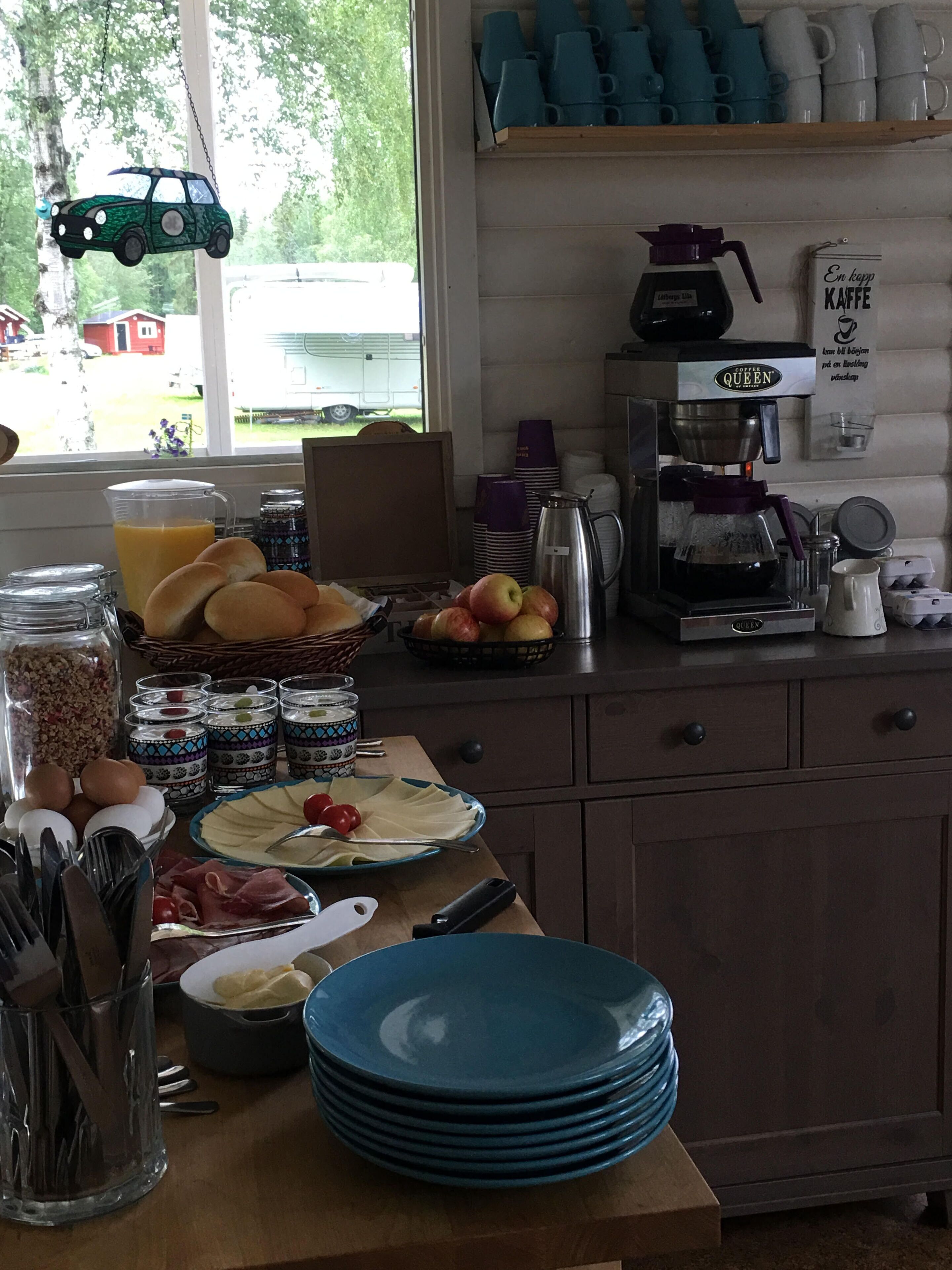 Kontinental frokost hver dag (SEK 100 per person)