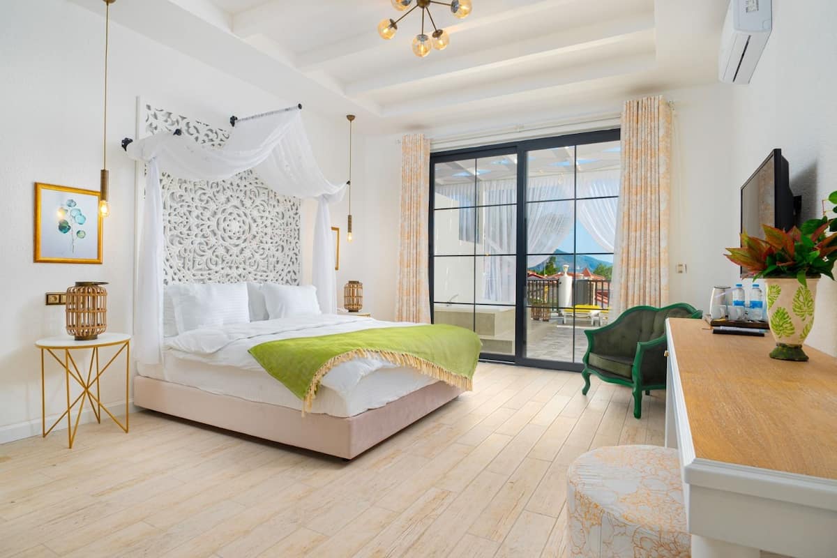 Royal kamer, 1 kingsize bed | Kameruitzicht