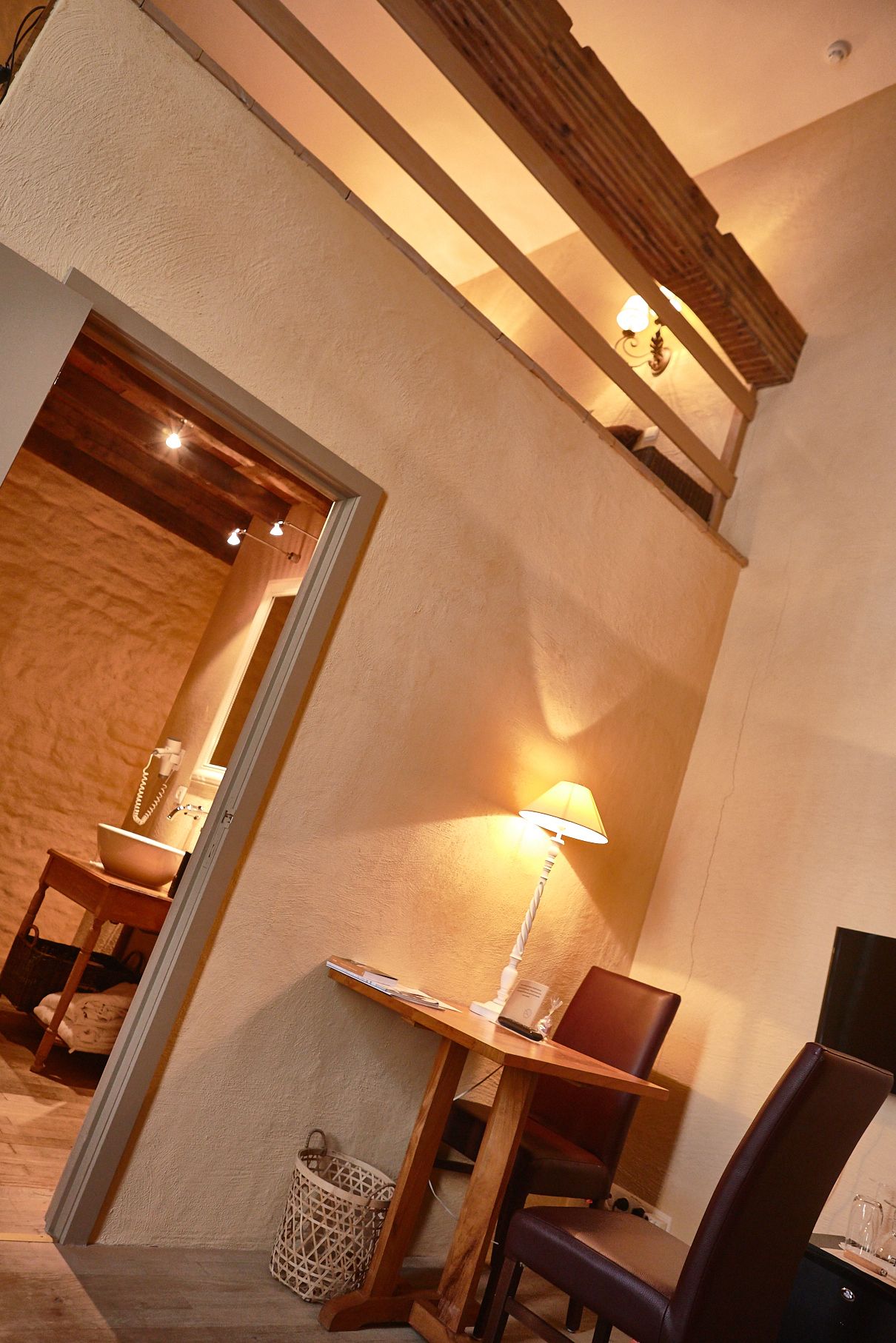 deluxe suite | desk, cots/infant beds, rollaway beds, free wifi