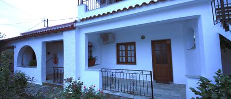 واجهة المنشأة