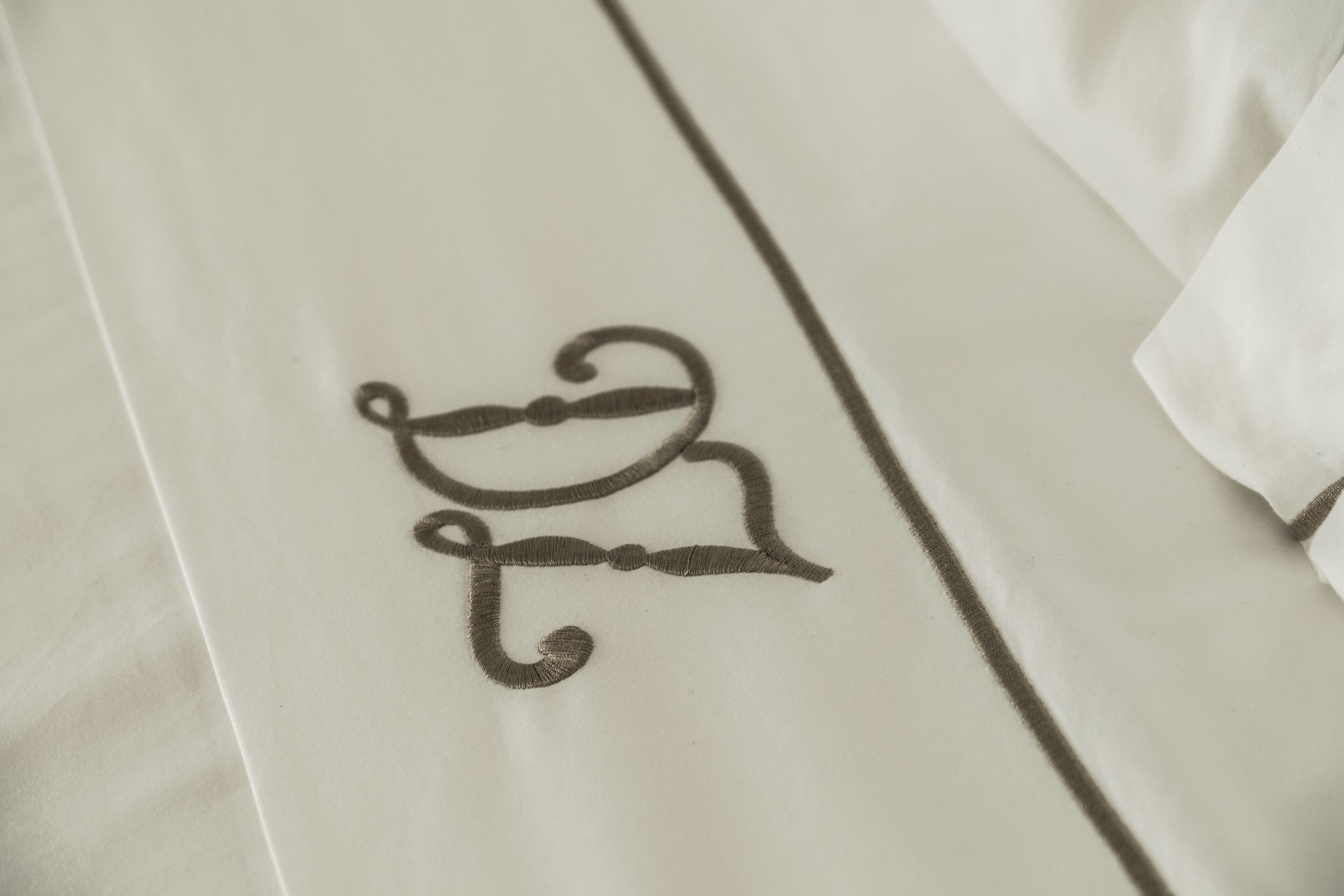 premium suite | 1 bedroom, premium bedding, minibar, in-room safe