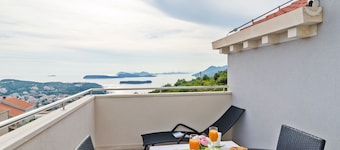 Apartments Villa Dadic