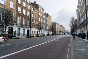 Exterior - Map Residential Apartments (London)