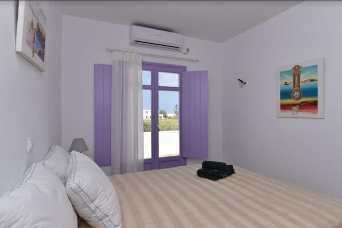 1 bedroom, in-room safe, free cribs/infant beds, free WiFi