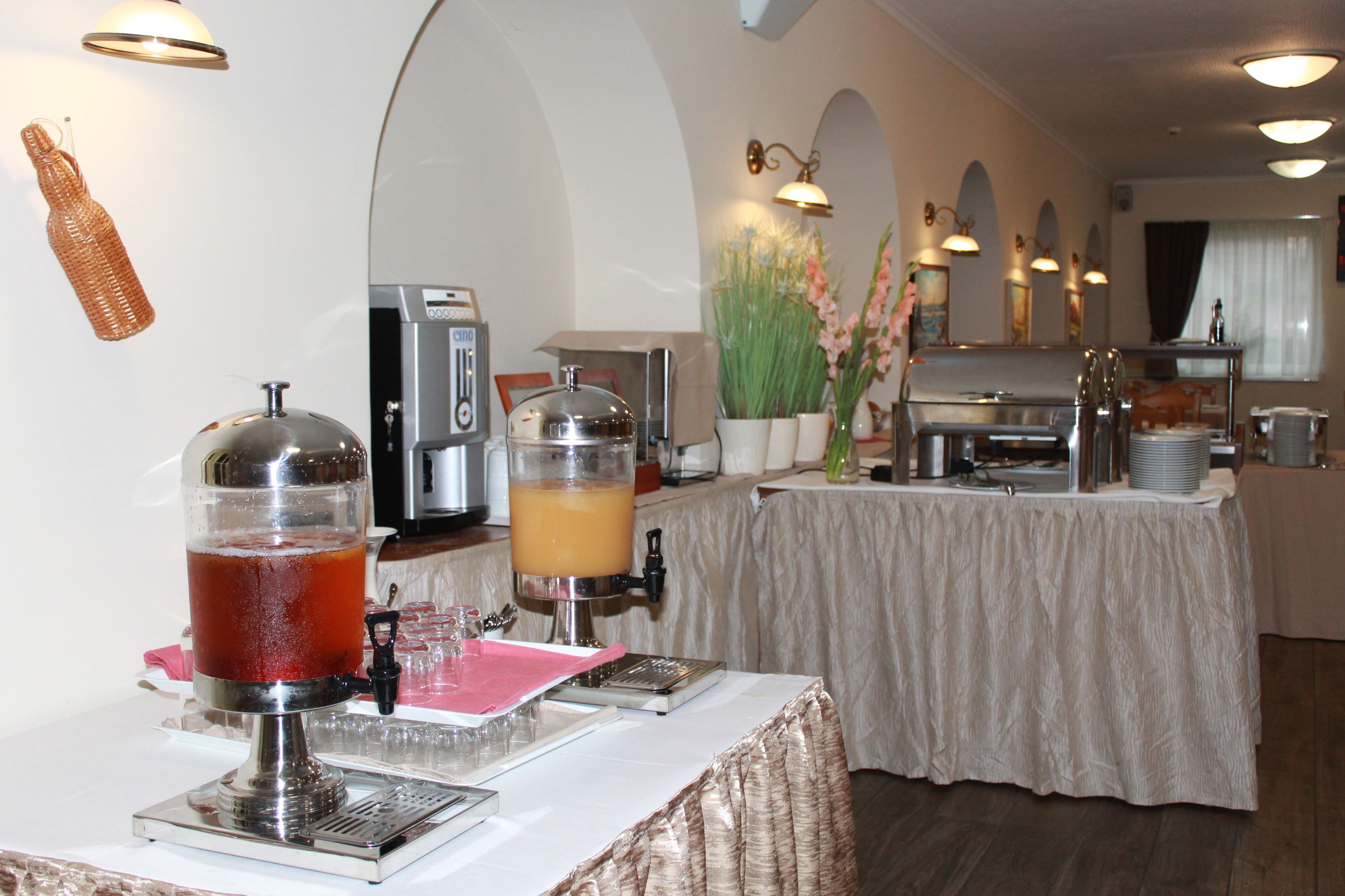 daily buffet breakfast (huf 2000.00 per person)