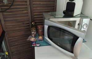 Chambre Double Confort | Micro-ondes