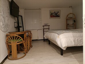 舒適開放式客房 | 高級寢具、客房內保險箱、隔音、免費無線上網