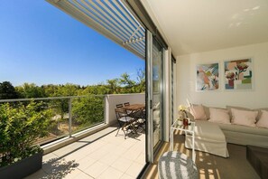 Executive Apartment, 3 Bedrooms, Kitchen, Vineyard View | Balcony - City Central Designer Apartment with Parking (Braddon)